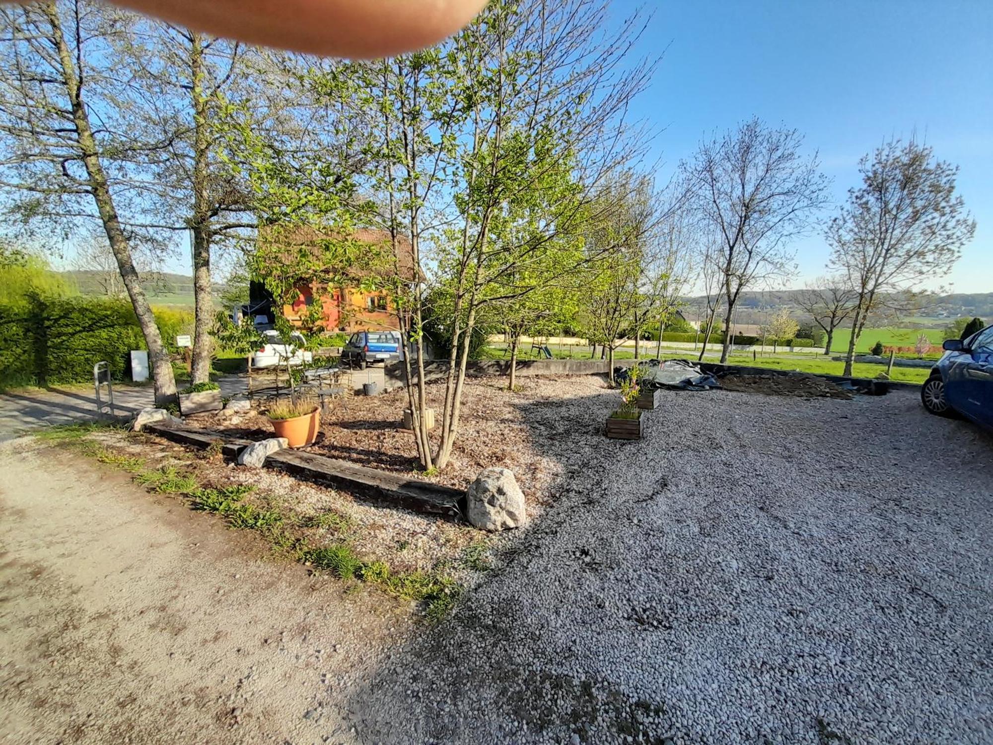 Location Type Gite, Chambre D'Hote, Meuble De Tourisme Dans Joli Petit Chalet Typique Et Ou Jolie Roulotte Type Boheme Waldighoffen Exterior photo